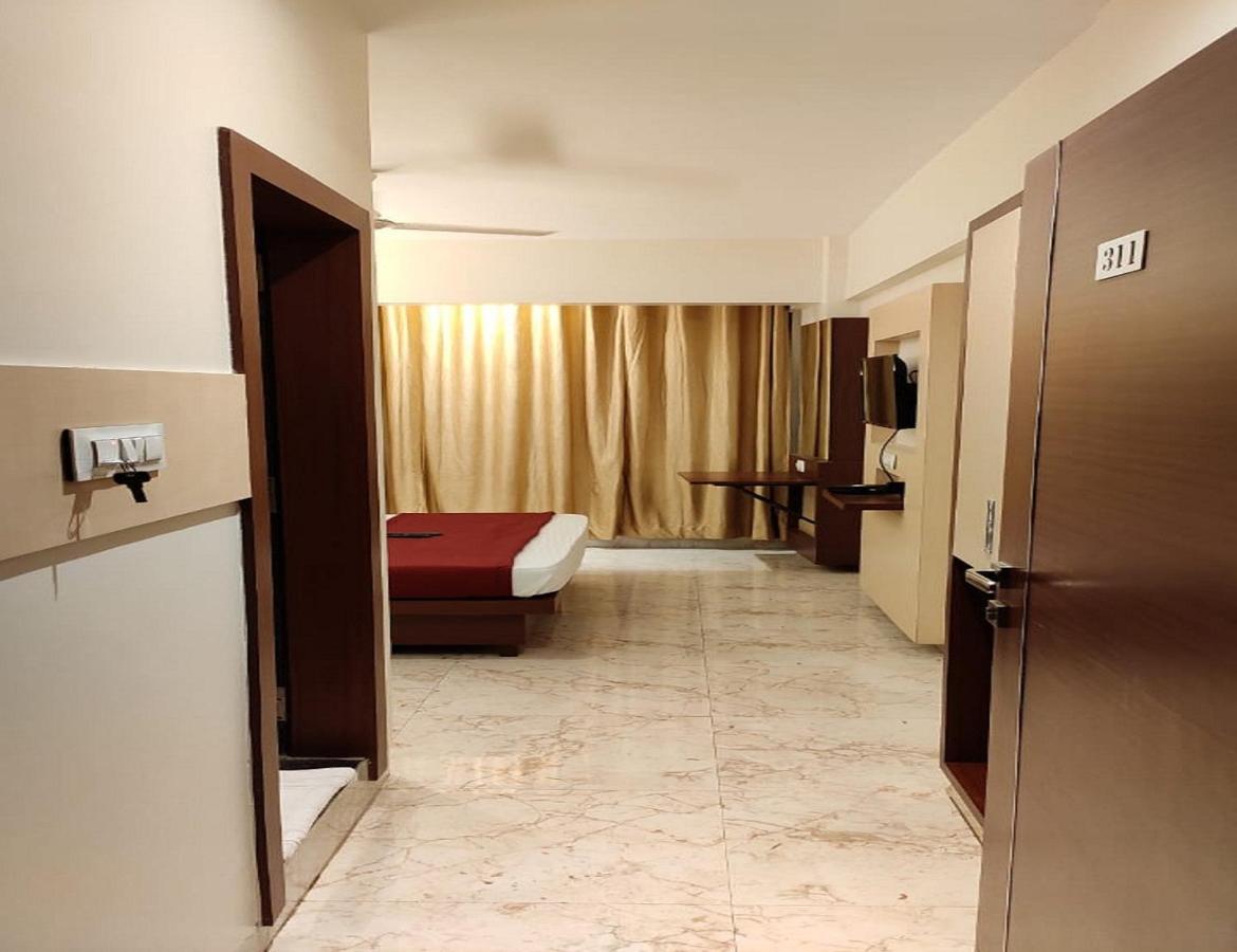 Fabhotel Spring Inn - Nr Borivali Station Malad Exterior foto