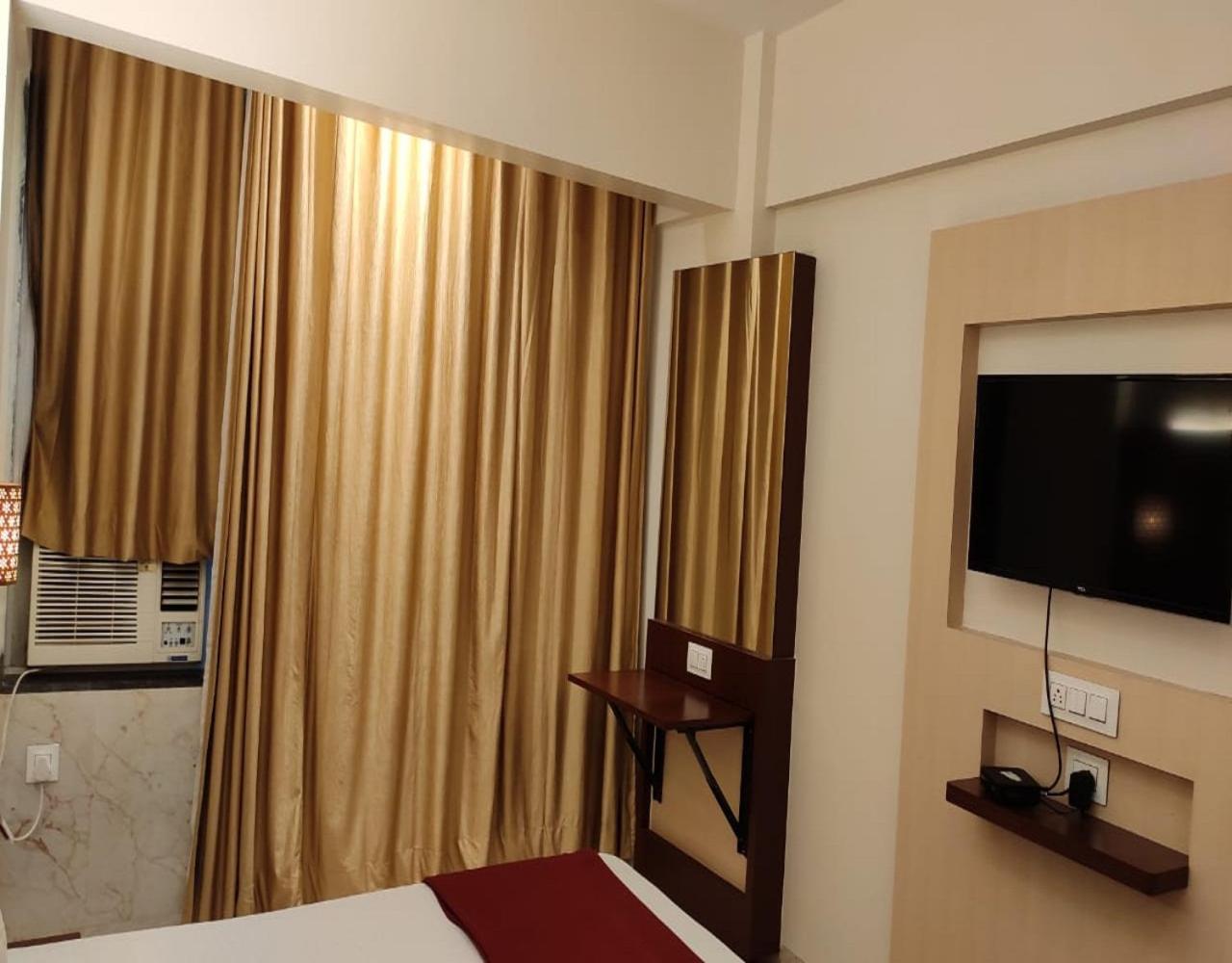 Fabhotel Spring Inn - Nr Borivali Station Malad Exterior foto