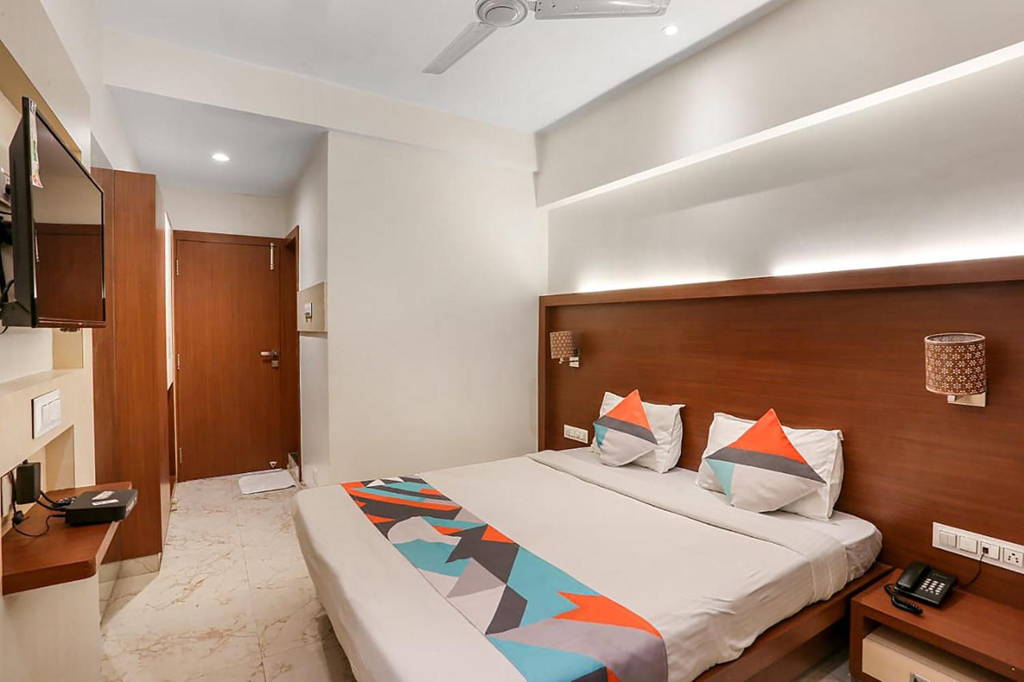 Fabhotel Spring Inn - Nr Borivali Station Malad Exterior foto